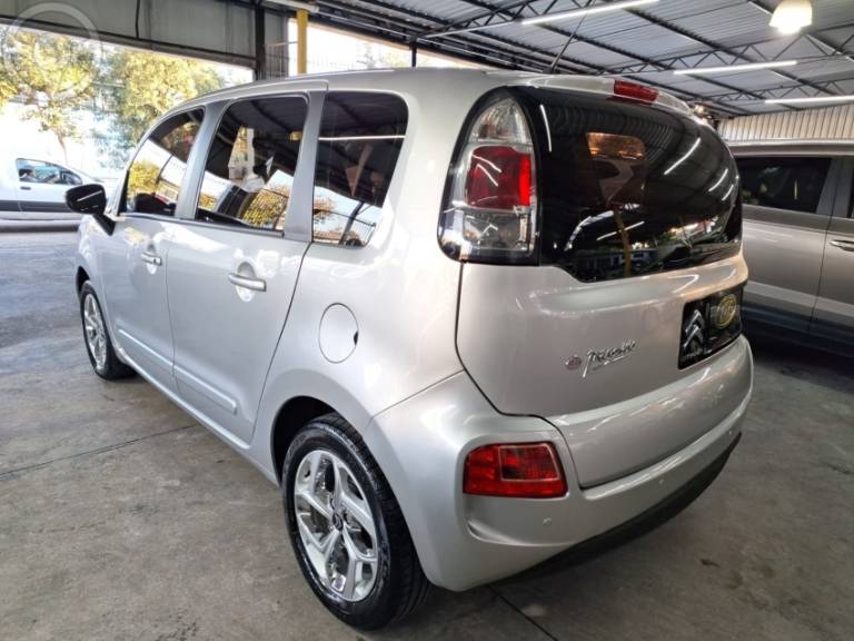 CITROËN - C3 PICASSO 1.6 GLX 16V FLEX 4P AUTOMÁTICO - 2013/2013 - PRATA - R$ 36.900,00