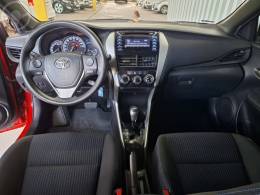 TOYOTA - YARIS 1.3 16V FLEX XL MULTIDRIVE16 - 2019/2019 - VERMELHA - R$ 79.500,00