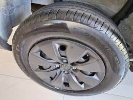 VOLKSWAGEN - SAVEIRO 1.6 ROBUST CS 8V FLEX 2P MANUAL - 2023/2024 - BRANCA - R$ 83.900,00