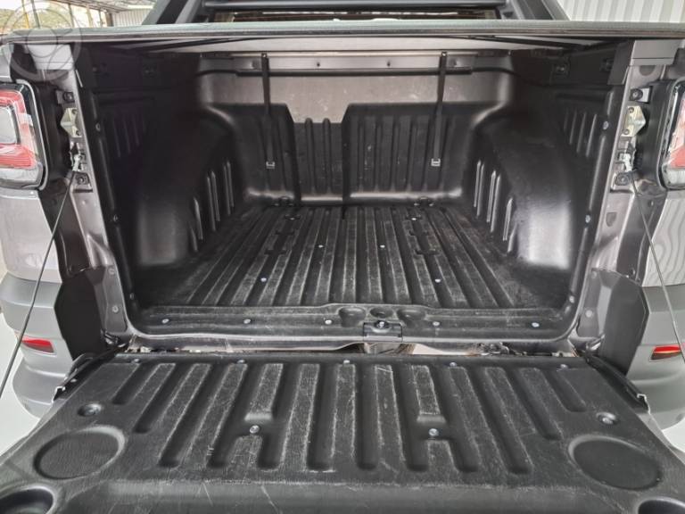 FIAT - STRADA 1.3 RANCH CD 8V FLEX 4P AUTOMÁTICO - 2023/2023 - CINZA - R$ 117.900,00