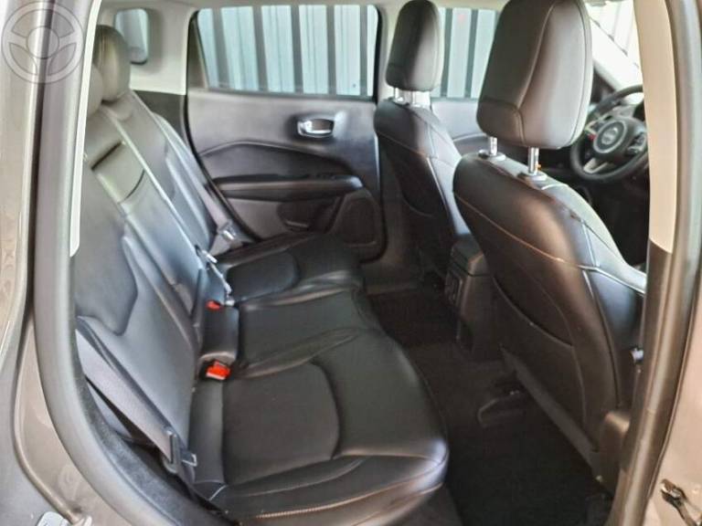 JEEP - COMPASS 2.0 16V FLEX LONGITUDE AUTOMÁTICO - 2019/2020 - CINZA - R$ 103.500,00