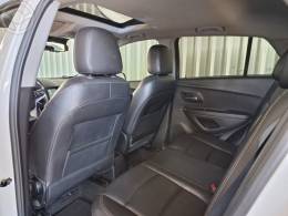 CHEVROLET - TRACKER 1.4 16V TURBO FLEX PREMIER AUTOMÁTICO - 2018/2019 - BRANCA - R$ 92.500,00