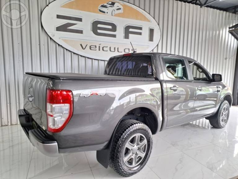 FORD - RANGER 2.2 XLS 4X4 CD 16V DIESEL 4P AUTOMÁTICO - 2020/2021 - CINZA - R$ 146.900,00