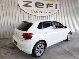 VOLKSWAGEN - POLO 1.0 200 TSI COMFORTLINE AUTOMÁTICO - 2018/2019 - BRANCA - R$ 74.500,00