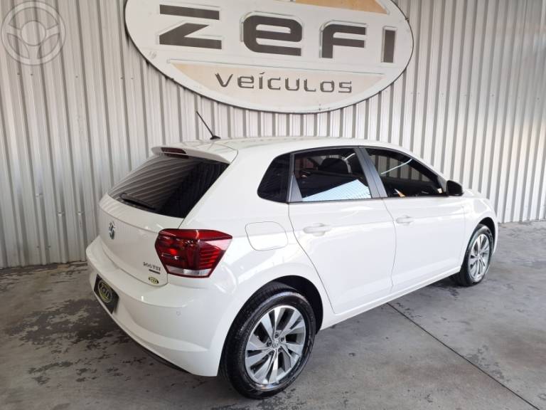VOLKSWAGEN - POLO 1.0 200 TSI COMFORTLINE AUTOMÁTICO - 2018/2019 - BRANCA - R$ 74.500,00