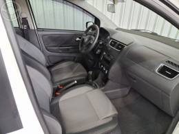 VOLKSWAGEN - SPACEFOX 1.6 MI TREND 8V FLEX 4P MANUAL - 2012/2012 - BRANCA - R$ 41.900,00
