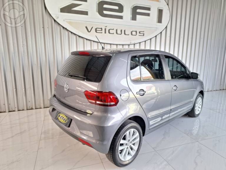 VOLKSWAGEN - FOX 1.6 MSI TOTAL FLEX CONNECT 4P MANUAL - 2019/2019 - CINZA - R$ 58.900,00