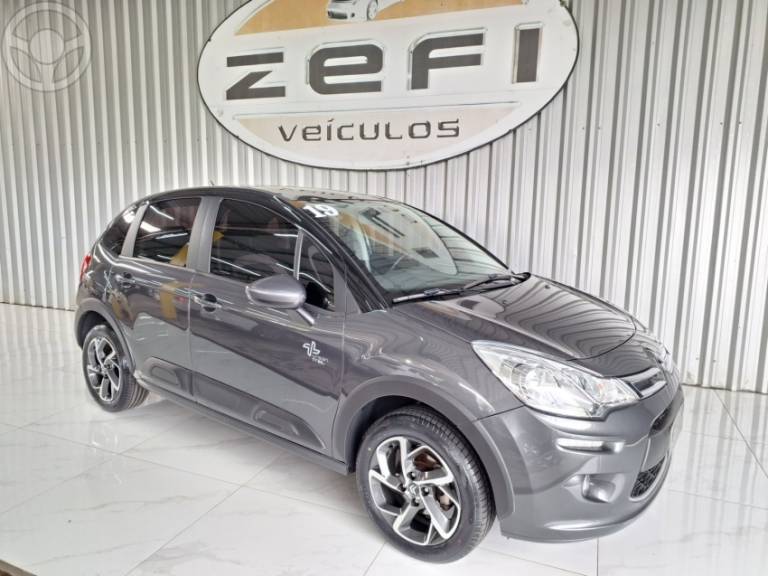 CITROËN - C3 1.6 URBAN TRAIL 16V FLEX 4P AUTOMÁTICO - 2019/2019 - CINZA - R$ 62.900,00